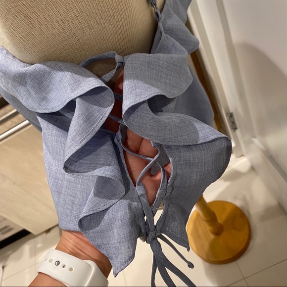 WAYF Cold Shoulder Top - Picture 5 of 12